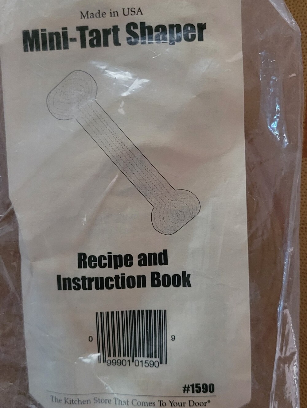 Pampered Chef Mini-Tart Shaper Recipe & Instruction Booklet - Cream/Tan